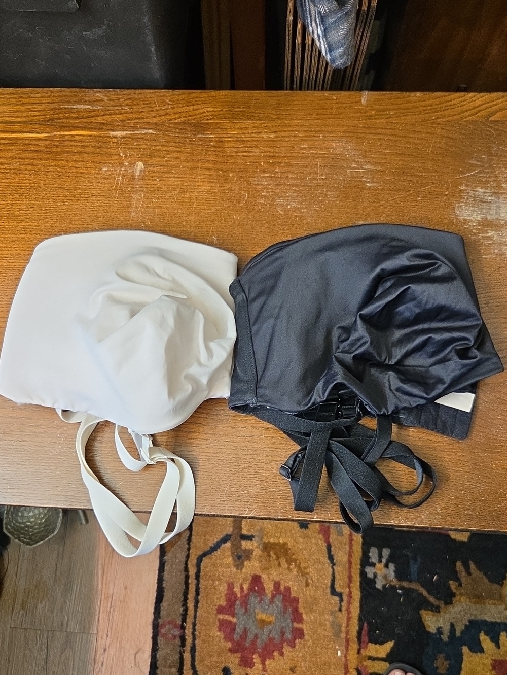 Cacique Bras 40DD Black And White